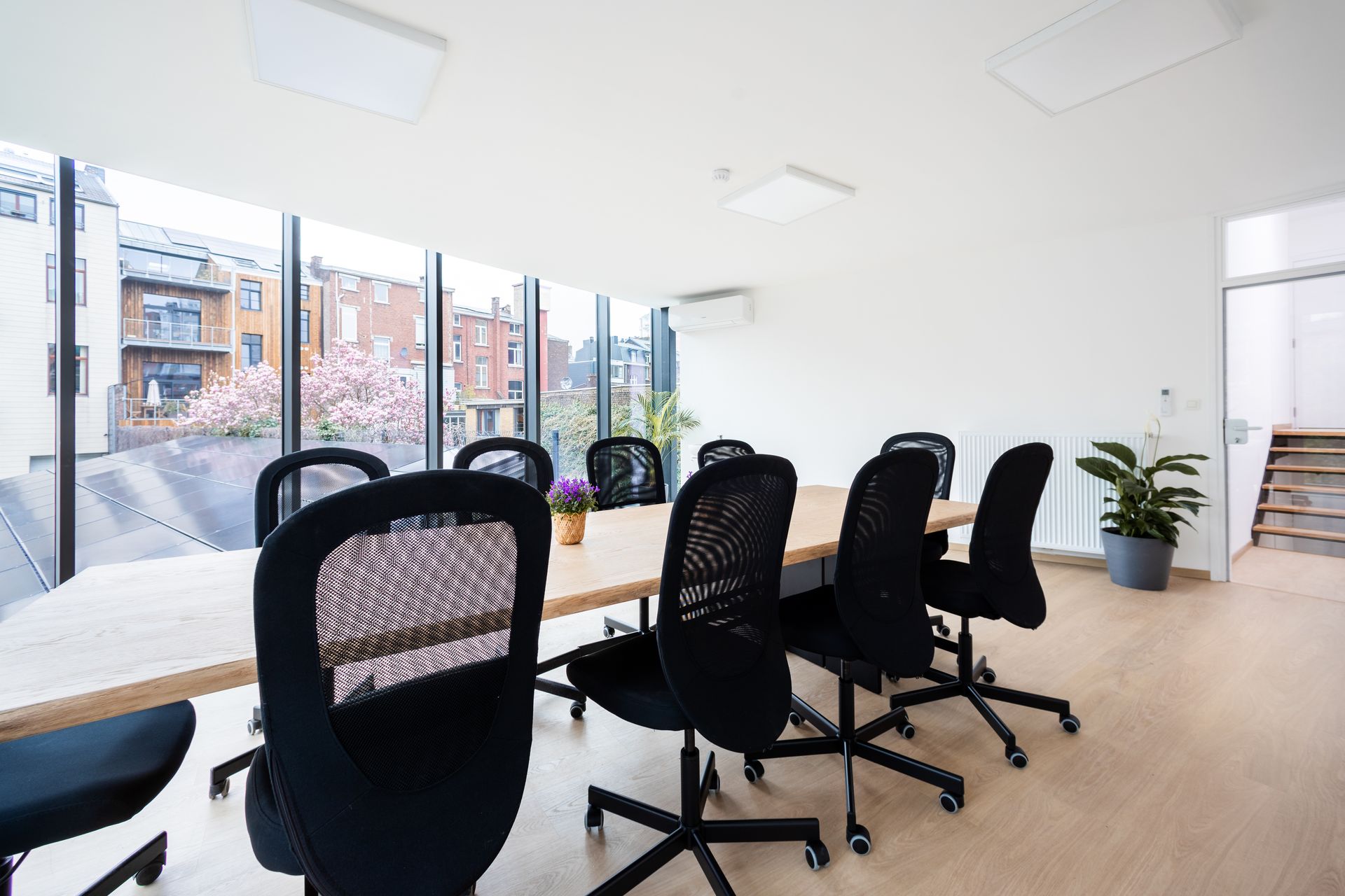 Facile d'accès et bien déservi Coworking confortable et accessible