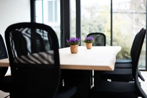Accès Coworking Ecuries
